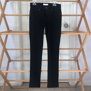 BRAND NEW black leggings